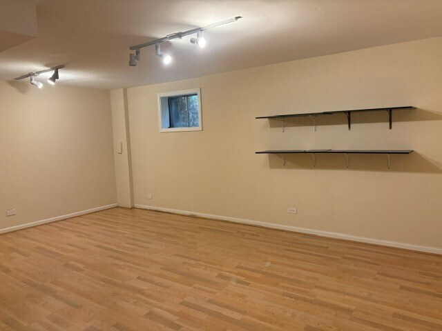 Building Photo - 2156 Rugen Rd