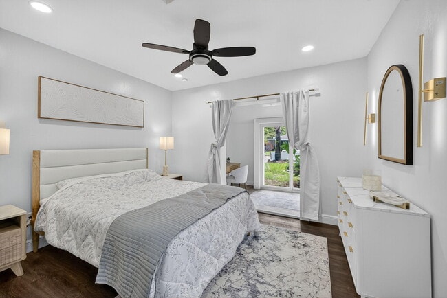 Building Photo - 1317 NE 1st Ave.