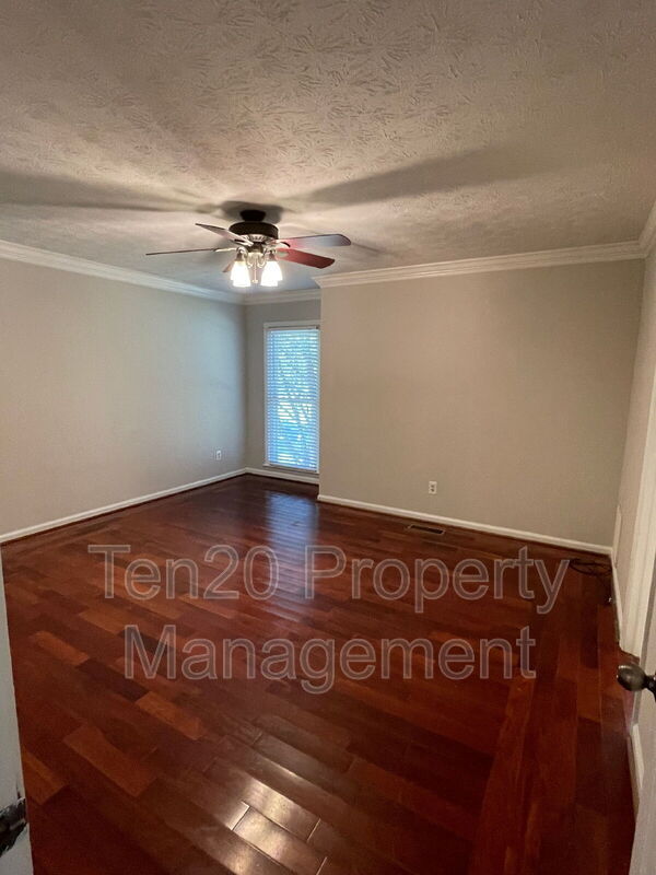 Building Photo - 7308 Paprika Ln