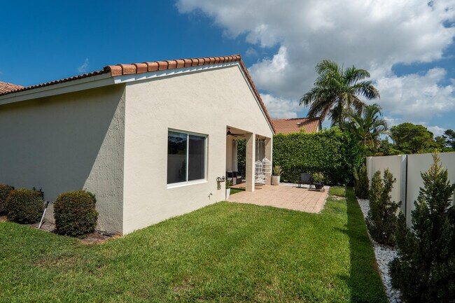 Building Photo - 7110 NW Turtle Walk