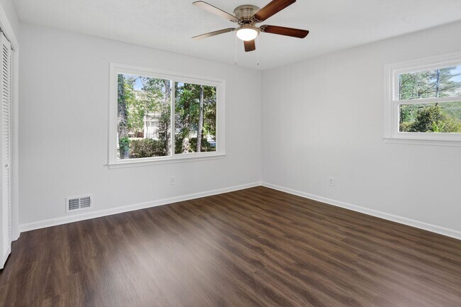 Building Photo - Modern Ranch Home - Excellent School District East Cobb