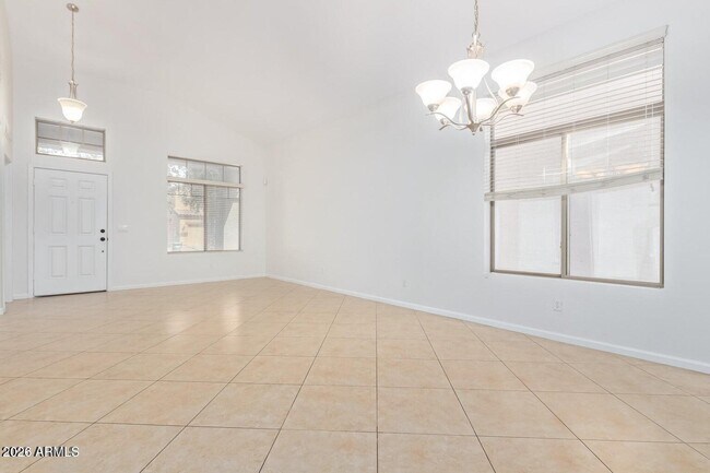 Building Photo - 4542 N 111th Dr