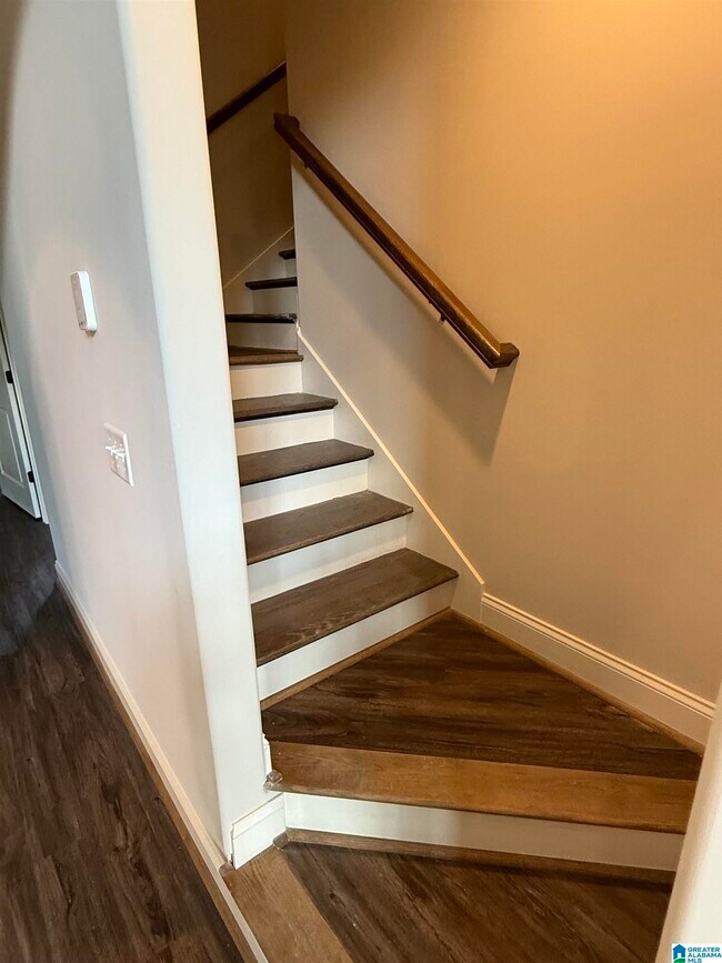 Building Photo - 4415 Lennox Pl