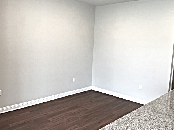 Building Photo - 8006 Cottage Rose Dr