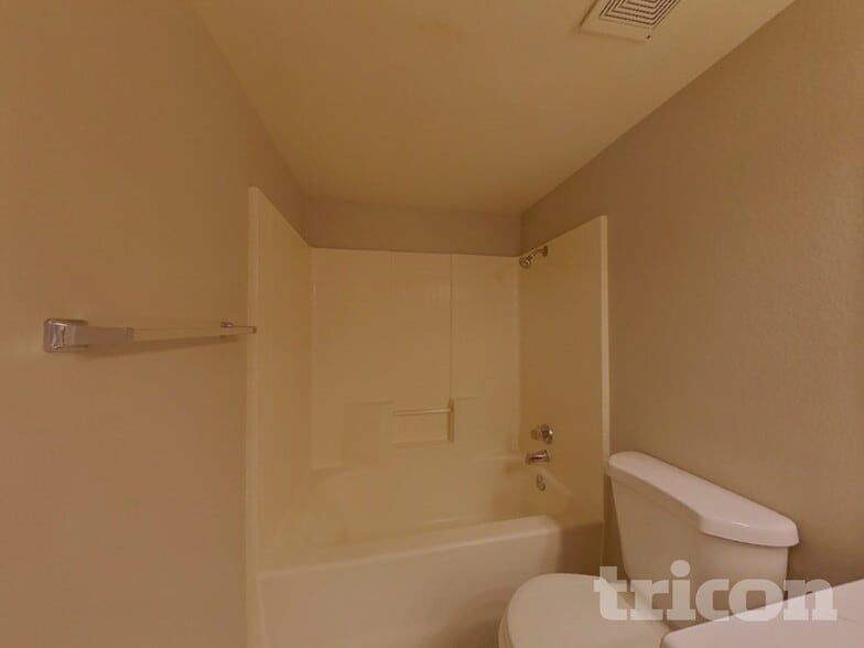 Building Photo - 6131 Daisy Petal St