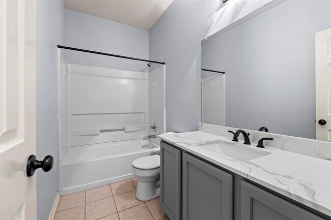 Building Photo - 11820 Dunfries Ln