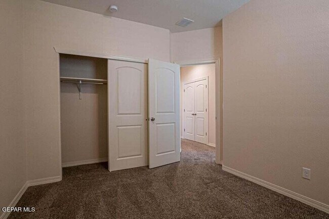 Building Photo - 4828 Ruben Soto