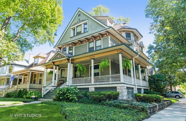 Primary Photo - 138 Clinton Ave