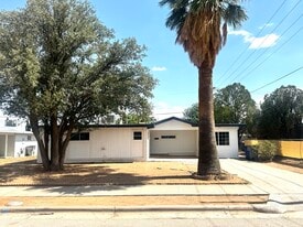 Building Photo - 5102 Beals Dr