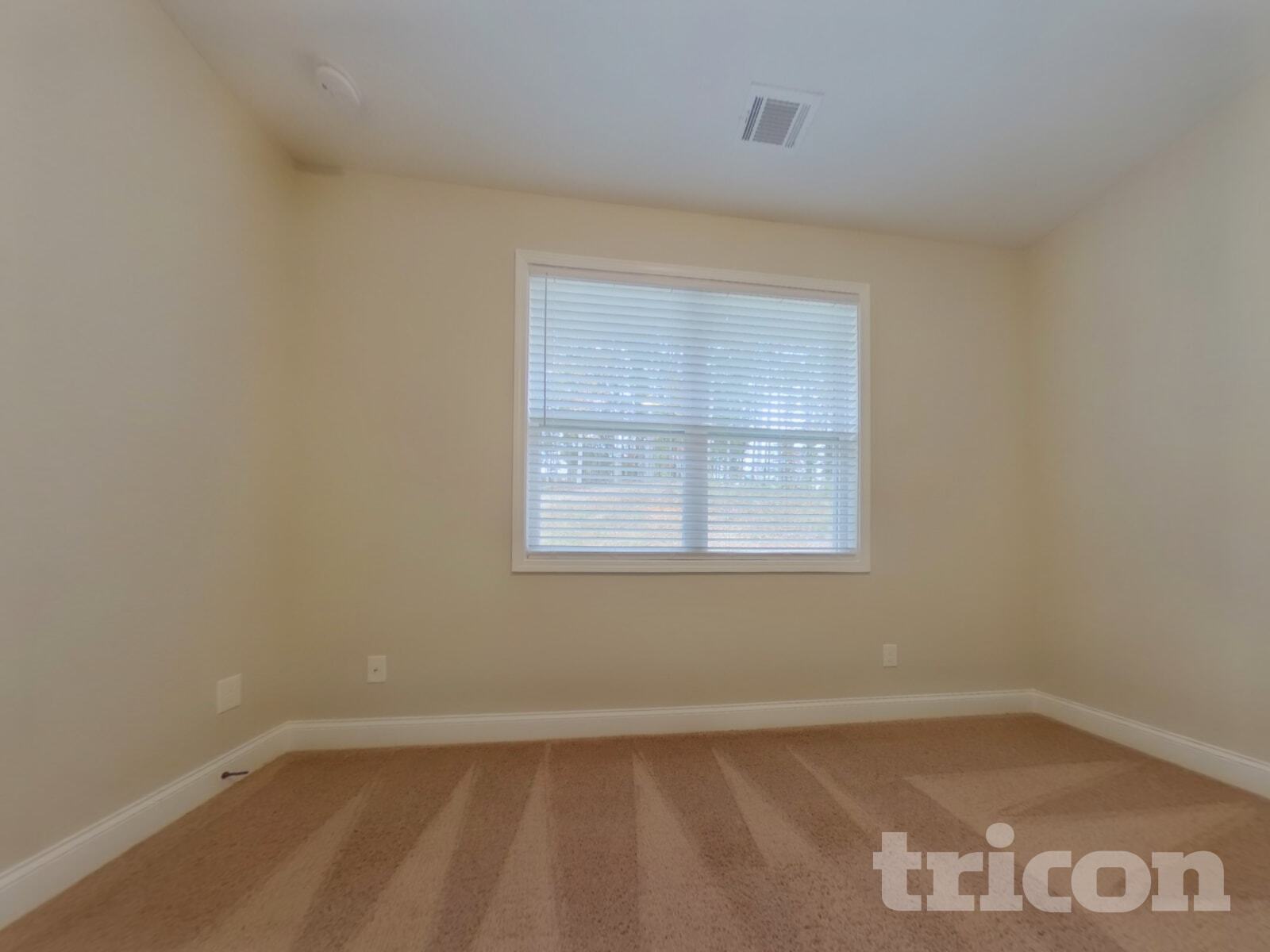 Building Photo - 319 Arbor Cir