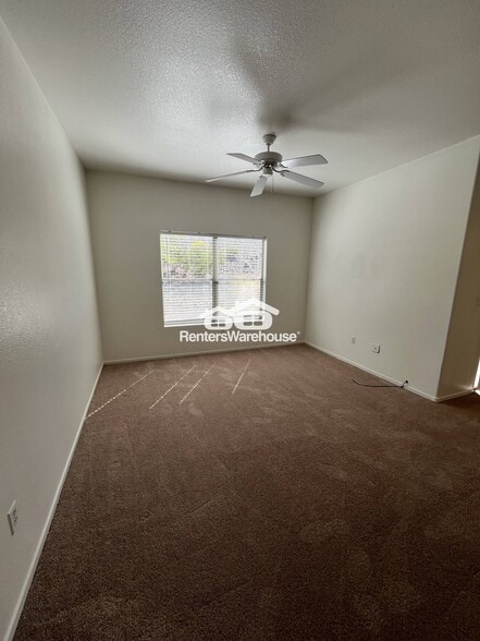 Building Photo - 45 Maleena Mesa St