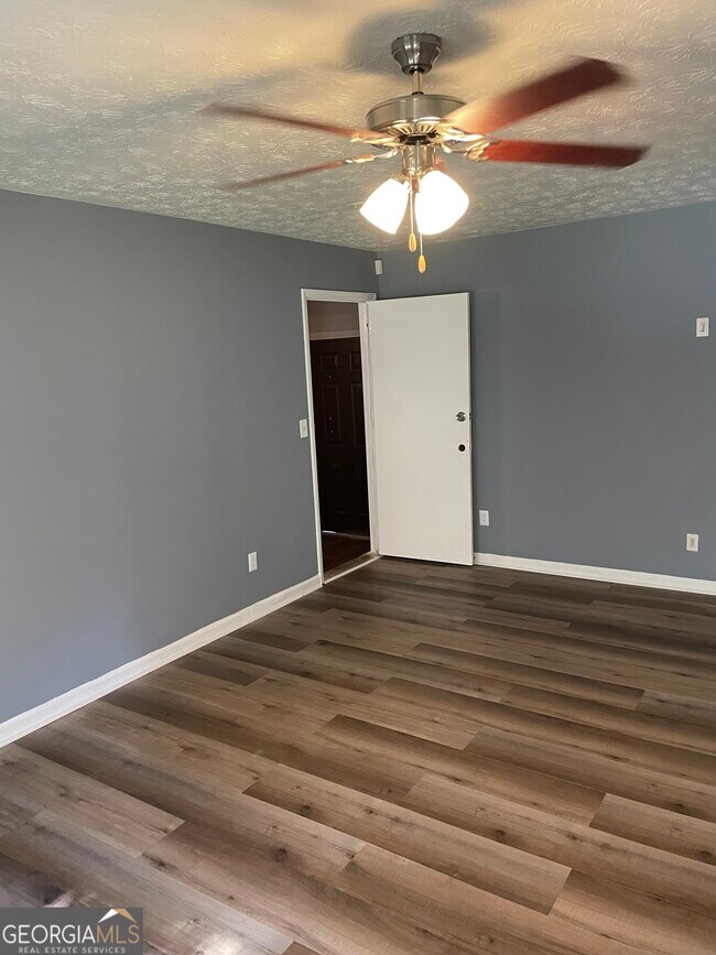 Building Photo - 6356 Steepleridge Ct