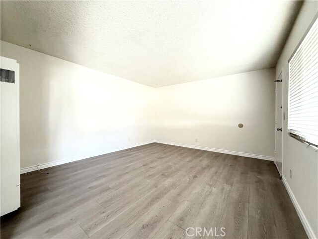 Building Photo - 489 W Alpine St