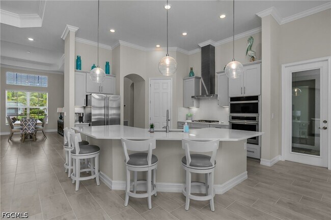 Building Photo - 14870 Blue Bay Cir