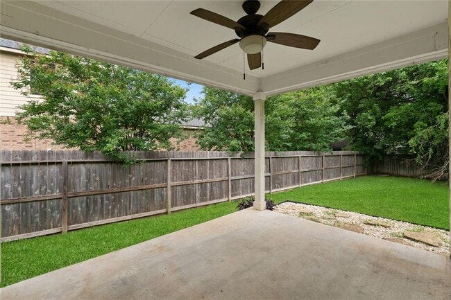Building Photo - 12502 Hackberry Dr