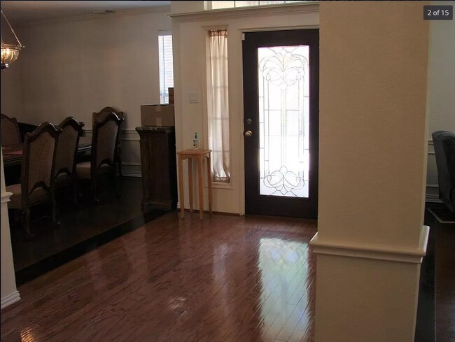 Building Photo - 1605 Berwick Dr