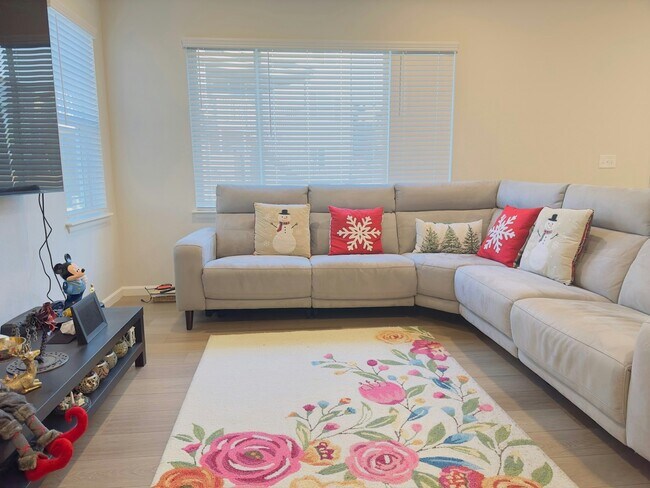 Building Photo - 6944 Hidden Cv Ct