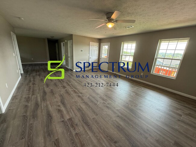 Building Photo - 3 bedroom 2 bath located in White Pine, TN