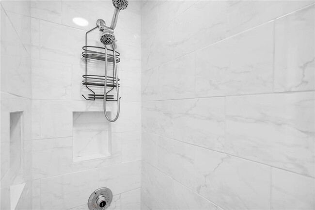 Building Photo - 710 Colorado St