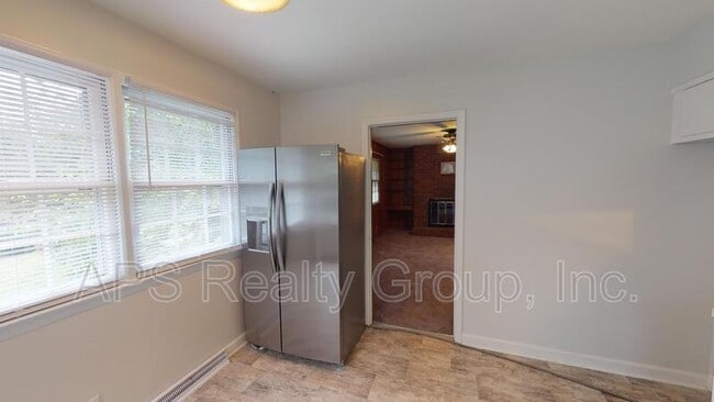 Building Photo - 2173 New Castle Dr