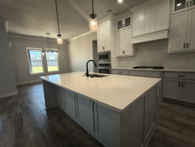 Building Photo - 9212 NW 147th Terrace