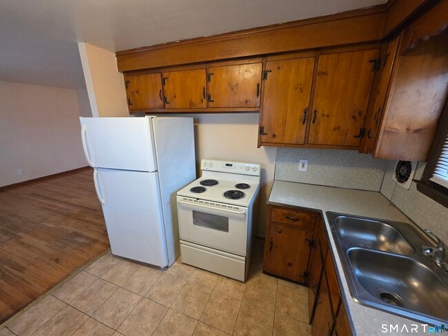 Building Photo - 62 Gravel St