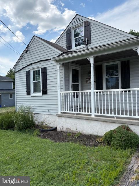 Building Photo - 10 Rose St