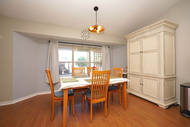 Building Photo - Silver Oaks Community