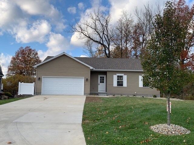 Building Photo - 100 Covington Cove