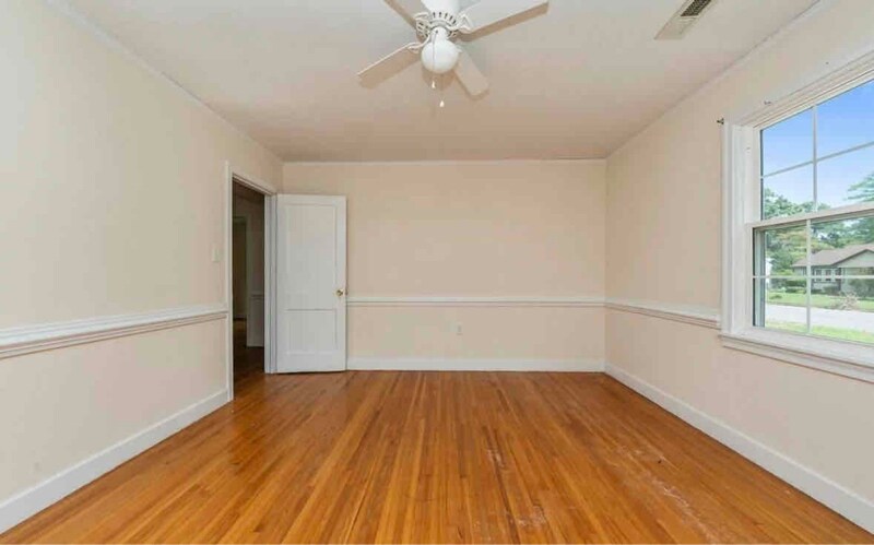 Building Photo - 1105 E Williams Cir