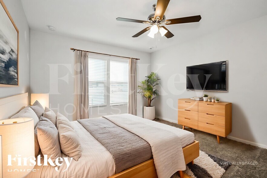 Building Photo - 3414 Canyon Falls Dr