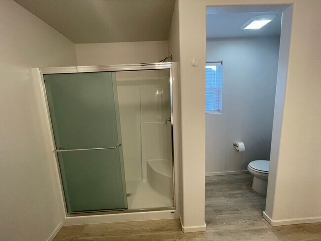 Building Photo - Hayden Rancher