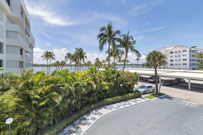 Building Photo - 2860 S Ocean Blvd