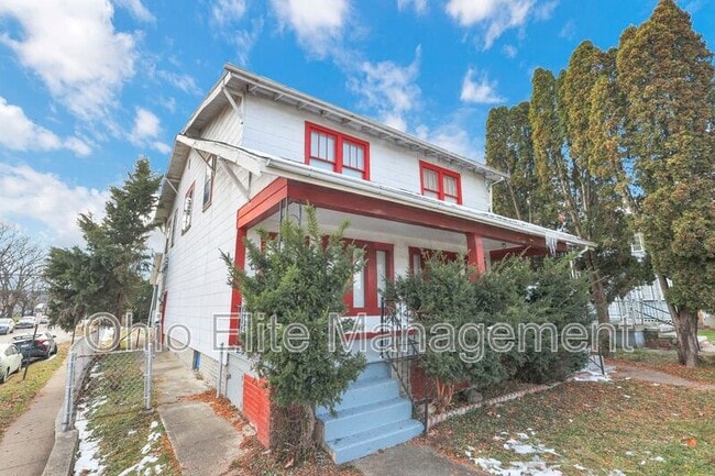 Building Photo - 2709 Sullivant Ave