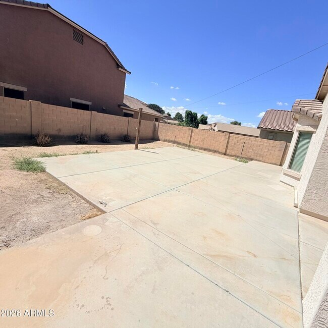 Building Photo - 43845 W Arizona Ave