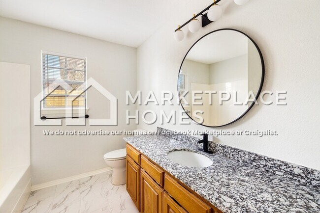 Building Photo - 4309 W Patrick St