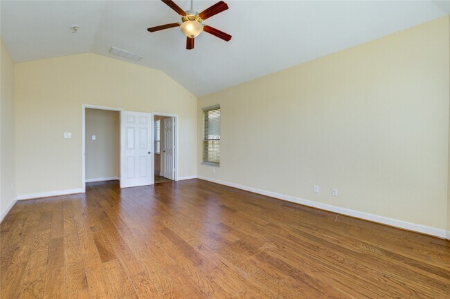 Building Photo - 26311 Parkman Grove Dr