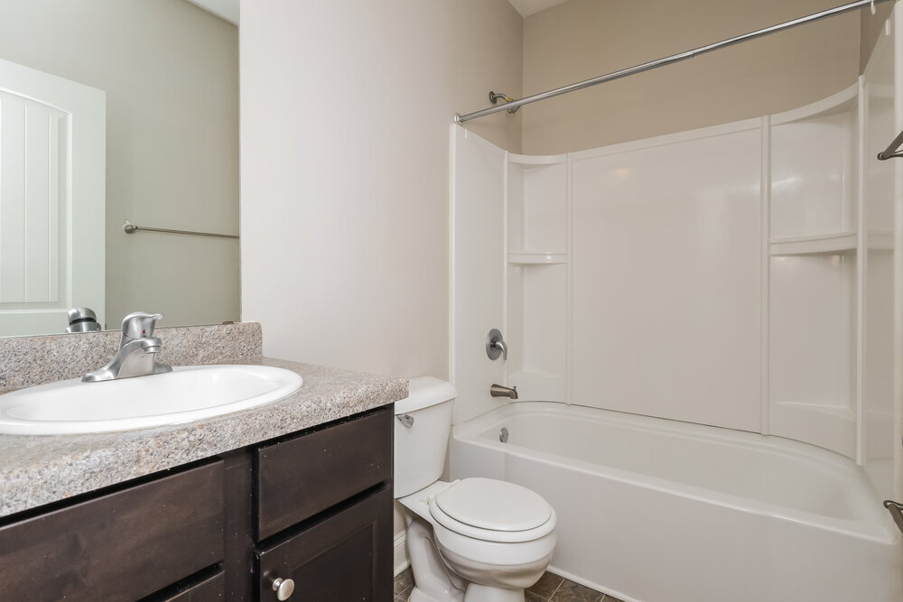 Building Photo - 547 Joneus Dr