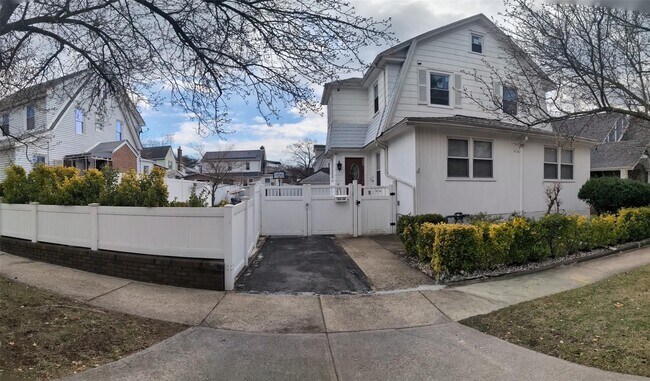 Primary Photo - 143-40 Poplar Ave