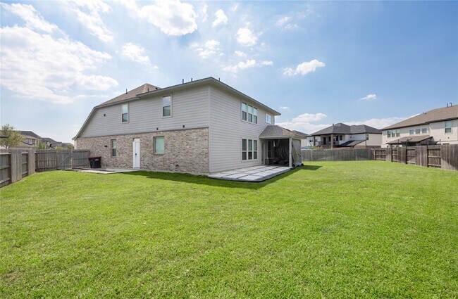 Building Photo - 7702 Kenora Wy