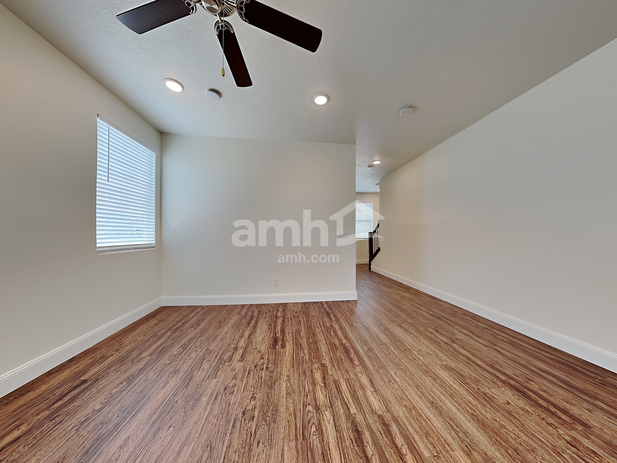 Building Photo - 3321 S 2580 W