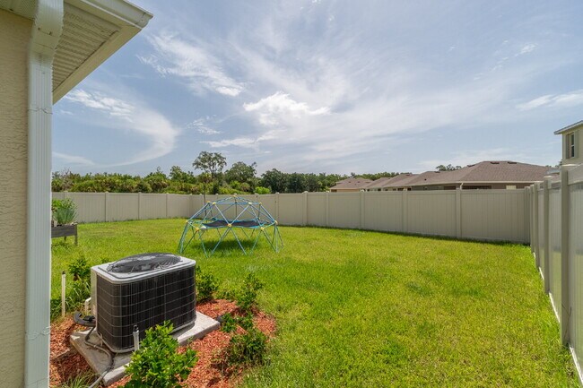 Building Photo - 4BR/2BA home located in Harvest Landing