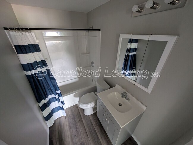 Building Photo - Completely Renovated 3-Bedroom Ranch with Detached Garage