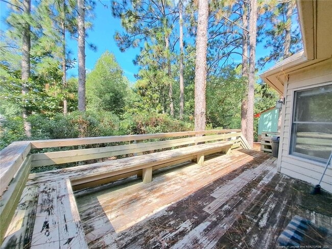 Building Photo - 420 Sugar Pine Dr