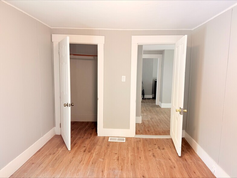 Building Photo - 1 West St