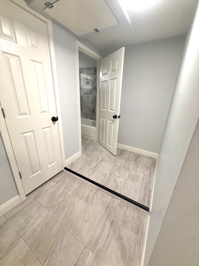 Building Photo - 3115 Bracken Woods Ln