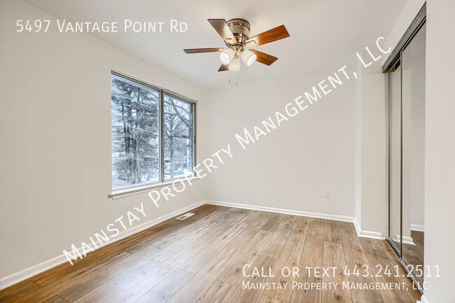 Building Photo - 5497 Vantage Point Rd