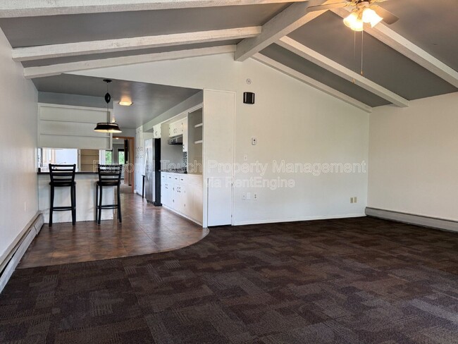 Building Photo - 1824 14th St S