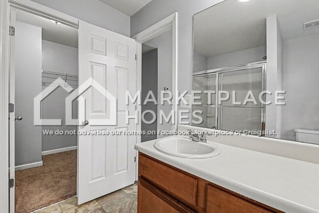 Building Photo - 5794 Westchase St