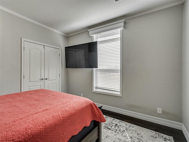 Building Photo - 7601 SW 119th St